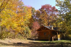 Viroqua Cabin | Squirrel Ridge Log Cabin