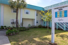 Tybee Island Apartment | Paradise at Pavilion Walk:3 Blocks to Beach & Pier
