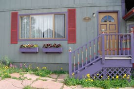 Leadville House | Silver Rush Inn - 1 block from downtown