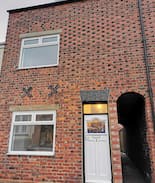 Muston Cabin | Grace Cottage, Filey Town Centre, Close to Beach