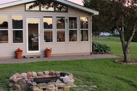Lily Dale Cabin | The Lily Pad Lodge on Cassadaga Lake