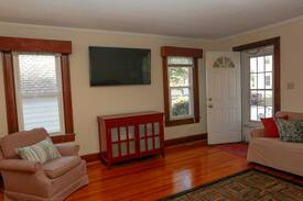 Cambridge House | Cozy Choptank Oasis home with private beach access