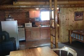 Cooke City-Silver Gate Cabin | Moose Tracks Cabin