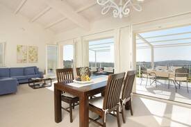 Alghero Villa | Villa Champagne.Stunning pool and view of the sea