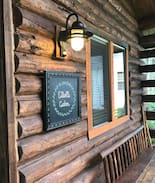 Snoqualmie Ridge Cabin | Elliott's Cabin ~ Charming and Cozy