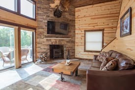Sullivan Cabin | Moose Cabin at Hidden Acres