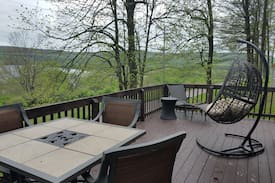 Fort Hill House | High Point Lake Home