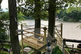 Highland Lakes Cabin | The Mountaintop Lakehouse that Time Forgot.