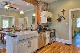 West Side Historic District House | Bramley House-Lovingly Restored-Walk to Downtown