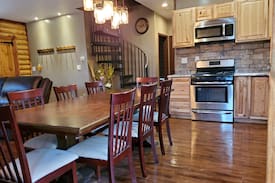 Pittsville Cabin | Getaway Vacation Spot -- Shady Cove Cabins of VA