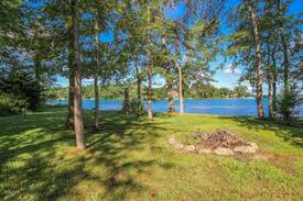 Three Rivers Cabin | The Point at Fishers Lake with Amazing Lake Views