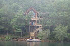 Topton Cabin | Lazy Bear Lodge of Lake Nantahala: On Lake in cove