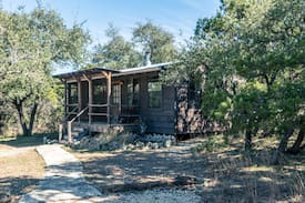 Wimberley Cabin | La Luna Cabin - Beautiful views, private hot tub.