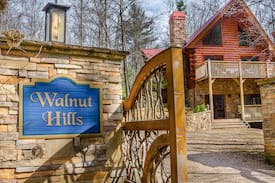 Franklin House | Walnut Hills - Large Log Home with Creek