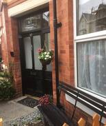 Colwyn Bay House | Turret Corner, walk to beach and shops, sea views