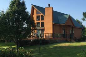 Homer Cabin | Cozy and quiet place on beautiful Lake Claiborne