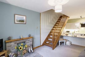 Leyburn Cabin | 2 Old Chapel Leyburn