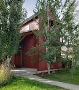 Bozeman House | LazyDog Midtown Retreat