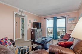 Emerald Isle Apartment | A 204 Point Emerald Villas- at The Pointe