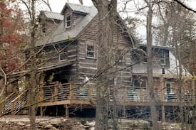Olive Hill Cabin | Cliffside Properties / Carter Caves Cabin Rental
