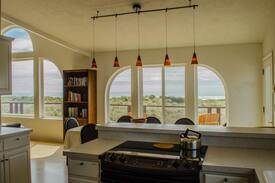 Bayshore House | Valhalla