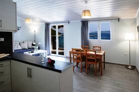 Mikros Gialos Apartment | Captain Nick superior apartment