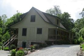 Roan Mountain Cabin | Fresh Mountain Air! Welcome to The Talon Resort