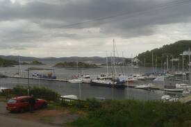 Tarbert House | Harbour Cottage, Tarbert. Room 1