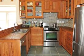 Lisdoonvarna Cabin | Thatched Cottage, ocean views, minutes to Doolin