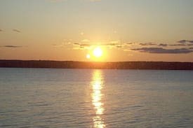 Trenton Cabin | Quarterdeck Waterfront Acadia Mt Desert Bar Harbor