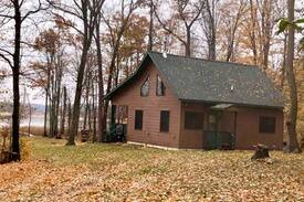 Indian Shores Cabin | Rustic and Cozy Cabin on Big Sandy Lake