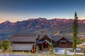 Big Sky House | Valhalla A-LOT like Heaven -Ski in/out Luxury Home