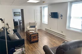 Cedar Bluff Apartment | Indian Creek Retreat