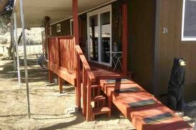 Lone Pine House | Fisherman’s Hideout