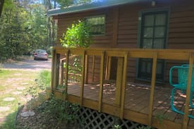 Crawfordville House | Cottage in the Woods