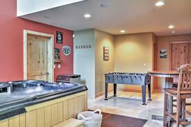 Christmas Valley House | 'Finley's Place' South Lake Tahoe Home Near Shore!