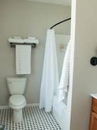 St. James Apartment | Della Stay at The Old Opera House