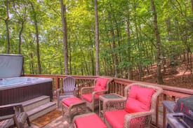 Deep Gap Cabin | Bear Point Cabin-Powder Horn,Deep Gap - Hot Tub!