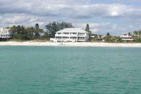 Palm Island Apartment | 2 Bd - 2.5 Bath on the Beach - Savannah House B