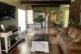 Trenton Cabin | Huckleberry Cottage "cottage with a view"