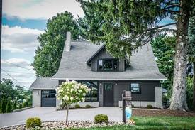 Walnut Creek House | Oasis of Carlisle in Amish Country