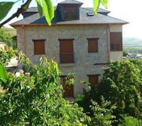 Corullon Cabin | Casa rural de piedra en Corullón