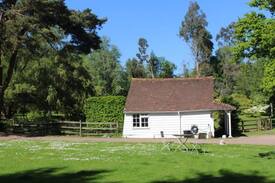 Abbess Roding House | Gamekeeper's Cottage, near Sissinghurst Castle