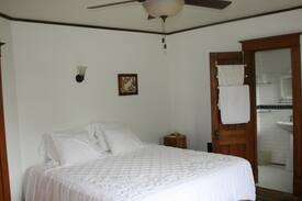 Morrison Other | M and M Bed & Breakfast