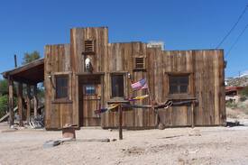 Inyo County Cabin | Darwin-Buck's Cabin under the high desert stars.