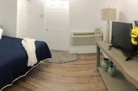 Cedar Bluff Apartment | Indian Creek Retreat
