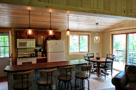 Panora House | The Treehouse at Lake Panorama