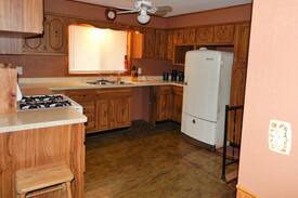 Conneaut Cabin | The Lodge at the Lake Conneaut, Ohio