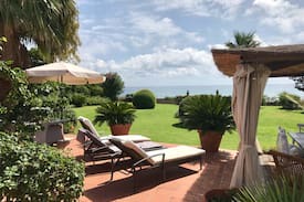 Santa Margherita di Pula Villa | Villa Nettuno- Beachfront -Perla Marina -Pula