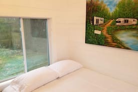 Douglasville House | Tiny House Getaway on 60 acre (King of Pops) Farm